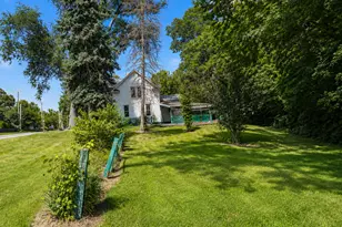 1400 Maple Rd, Joliet, IL 60432 - Photo 11