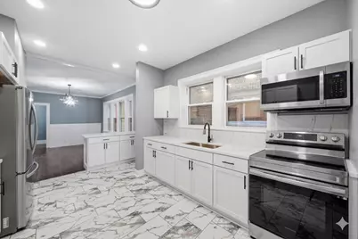 8024 S Vernon Avenue #2, Chicago, IL 60619 - Photo 7