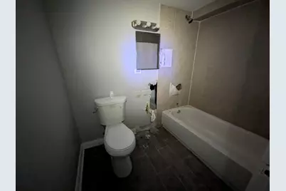 2827 W 22nd Place, Chicago, IL 60623 - Photo 5