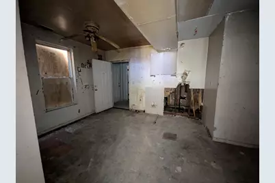 2827 W 22nd Place, Chicago, IL 60623 - Photo 9
