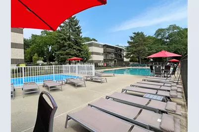 [Address not provided], La Grange, IL 60525 - Photo 13