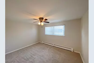 [Address not provided], La Grange, IL 60525 - Photo 9