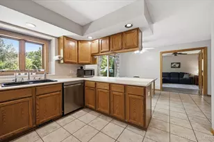 6975 Center Ave, Hanover Park, IL 60133 - Photo 11