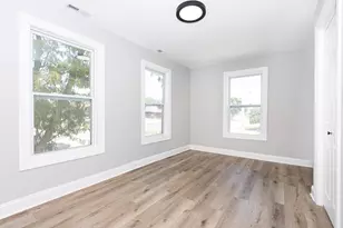201 W John St, Plano, IL 60545 - Photo 21