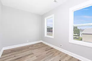201 W John St, Plano, IL 60545 - Photo 19
