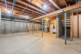 8625 N Byron Hills Dr, Byron, IL 61010 - Photo 45