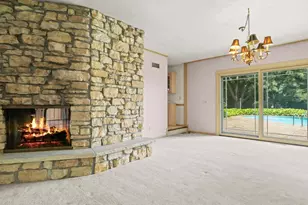 8625 N Byron Hills Dr, Byron, IL 61010 - Photo 5