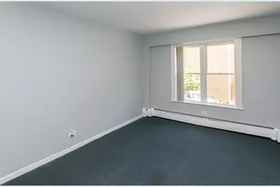 7333 N Ridge Boulevard #111, Chicago, IL 60645 - Photo 11