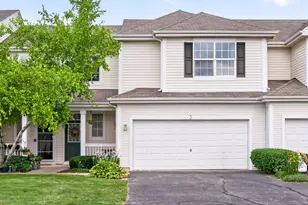 1512 Waterside Dr, Dekalb, IL 60115 - Photo 1