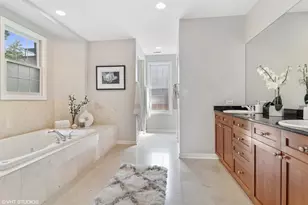 18 N Ada St, Chicago, IL 60607 - Photo 5