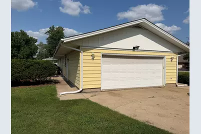 710 Carolyn Street, Mendota, IL 61342 - Photo 29