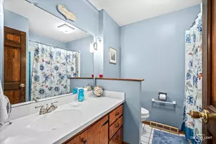 2250 Lowell St, Aurora, IL 60506 - Photo 15