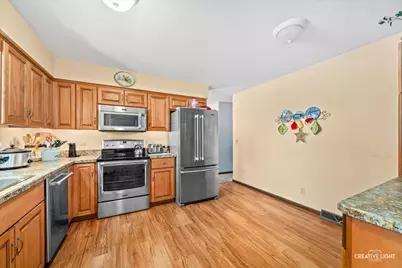 2250 Lowell Street, Aurora, IL 60506 - Photo 7