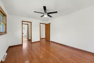 10324 S Claremont Ave, Chicago, IL 60643 - Photo 19