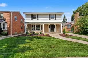 10324 S Claremont Ave, Chicago, IL 60643 - Photo 1