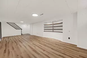 10324 S Claremont Ave, Chicago, IL 60643 - Photo 25