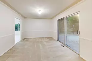 1704 Sunnyside Cir, Northbrook, IL 60062 - Photo 9