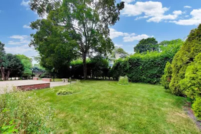 1704 Sunnyside Circle, Northbrook, IL 60062 - Photo 47
