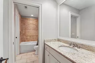 603 S Main St, Mount Prospect, IL 60056 - Photo 29