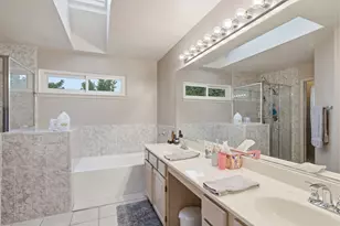 1243 Hazelwood Ct, Batavia, IL 60510 - Photo 19