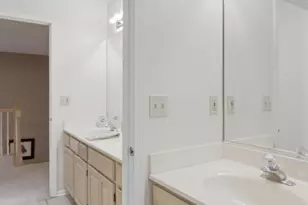 1243 Hazelwood Ct, Batavia, IL 60510 - Photo 25