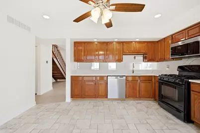 1320 Burns Drive, Elgin, IL 60120 - Photo 11