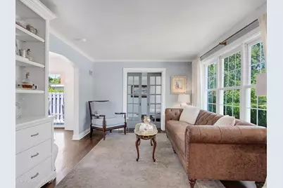 8 Mohawk Drive, Clarendon Hills, IL 60514 - Photo 7