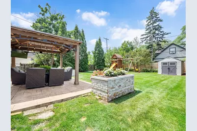 8 Mohawk Drive, Clarendon Hills, IL 60514 - Photo 31