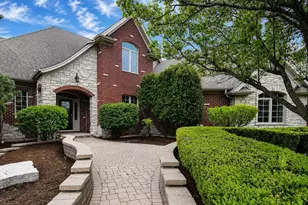 22558 Ledgestone Way, Frankfort, IL 60423 - Photo 3