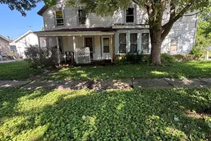 506 Paddock Ave, Ashton, IL 61006 - Photo 1
