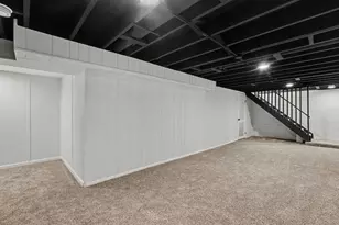 753 Westgate Dr, Aurora, IL 60506 - Photo 17