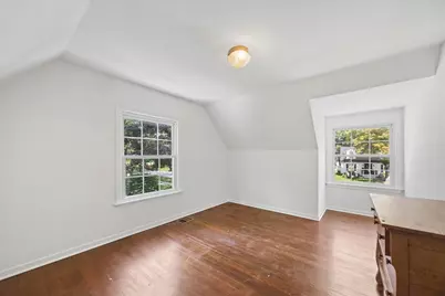 1902 E Indiana Street, Wheaton, IL 60187 - Photo 15