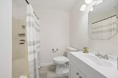 1902 E Indiana Street, Wheaton, IL 60187 - Photo 7