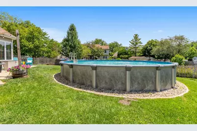 685 Morning Glory Lane, Bartlett, IL 60103 - Photo 47