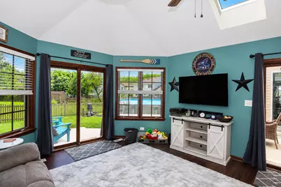 685 Morning Glory Lane, Bartlett, IL 60103 - Photo 23