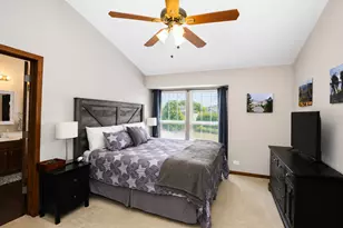 685 Morning Glory Ln, Bartlett, IL 60103 - Photo 27