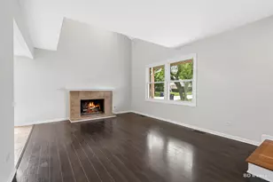 15641 Erin Ln, Orland Park, IL 60462 - Photo 5