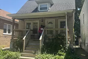 1329 Maple Ave, Berwyn, IL 60402 - Photo 1
