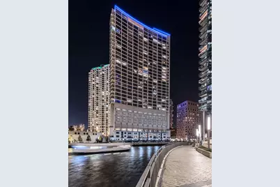 333 N Canal Street #3404, Chicago, IL 60606 - Photo 1
