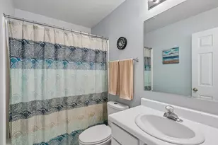 2759 Sheridan Ct, Naperville, IL 60563 - Photo 15