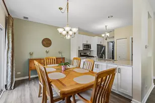 2759 Sheridan Ct, Naperville, IL 60563 - Photo 9