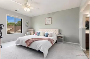 823 E Coach Rd, Palatine, IL 60074 - Photo 17