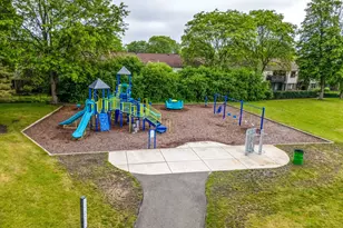 823 E Coach Rd, Palatine, IL 60074 - Photo 31