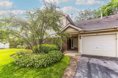 823 E Coach Road #6, Palatine, IL 60074 - Photo 3