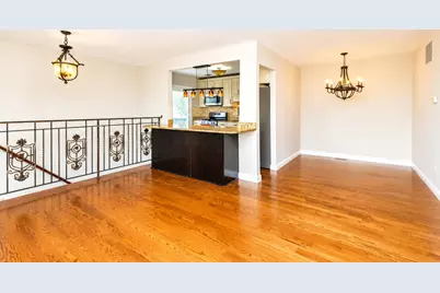 1077 Glouchester Harbor #1204, Schaumburg, IL 60193 - Photo 15