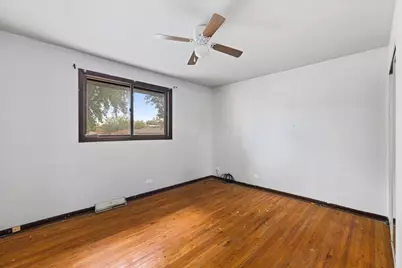 15101 Beachview Terrace, Dolton, IL 60419 - Photo 9