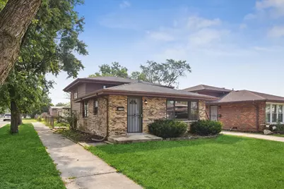 15101 Beachview Terrace, Dolton, IL 60419 - Photo 1