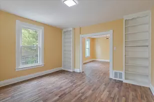 1912 Emerson St, Evanston, IL 60201 - Photo 5