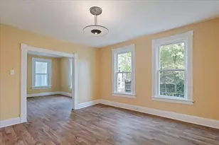 1912 Emerson St, Evanston, IL 60201 - Photo 9