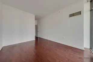 1235 S Prairie Ave, Chicago, IL 60605 - Photo 21